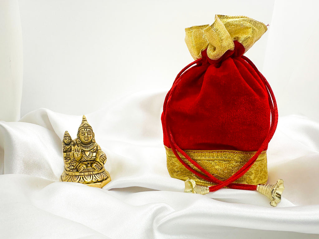 Akshay Tritiya Special Combo -Vaibhav Laxmi & Shri Kuber Idol & Kuber Dhan Varsha Potli